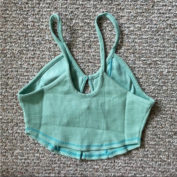 FINAL SALE! Urban Outfitters cropped cami top - Picture 3 of 4